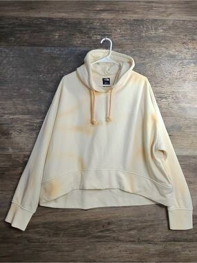 The North Face Cream Tie-Dye Pullover Hoodie